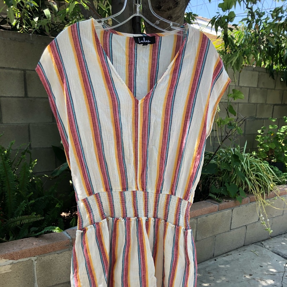 Lulus v neck dress